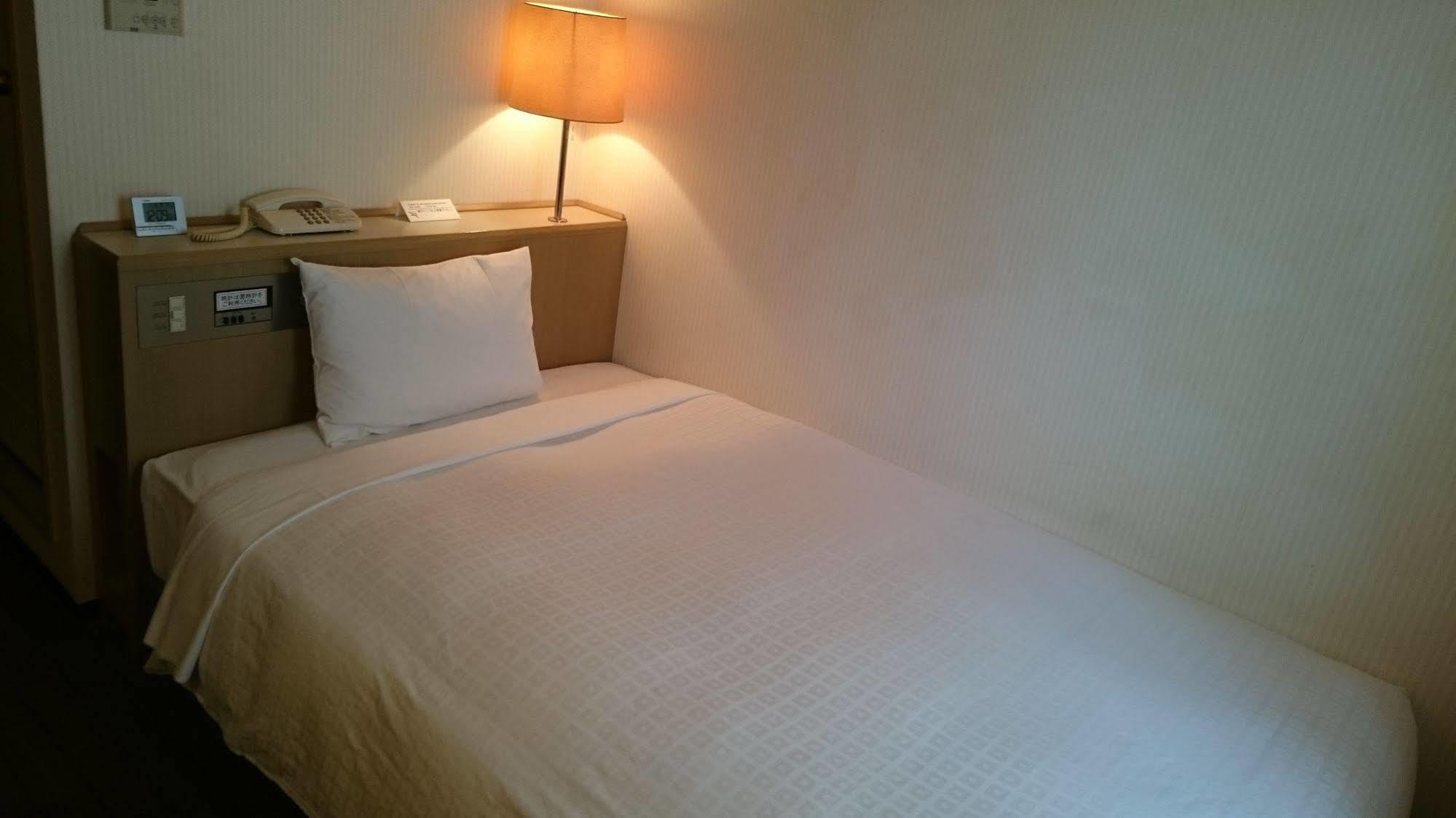 Hotel Crown Hills Sagamihara Bagian luar foto