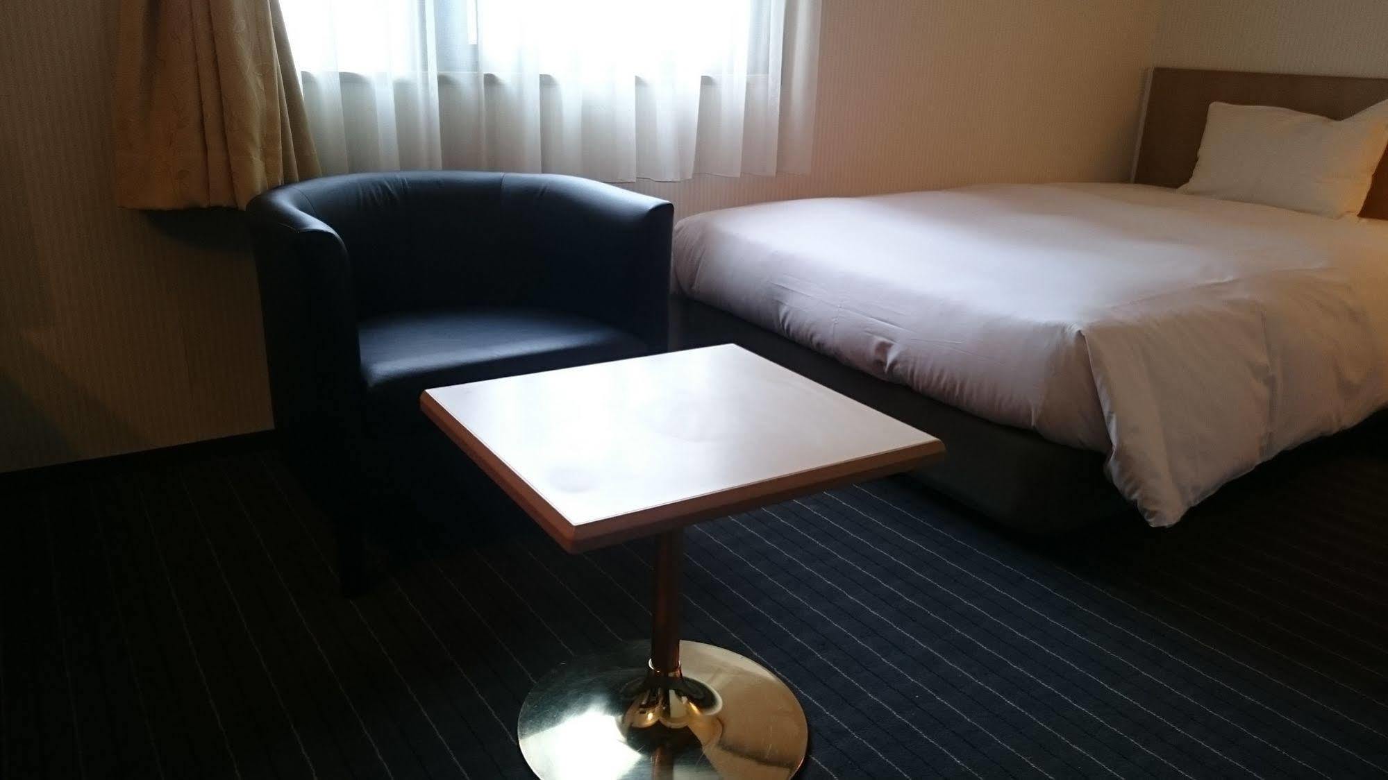 Hotel Crown Hills Sagamihara Bagian luar foto